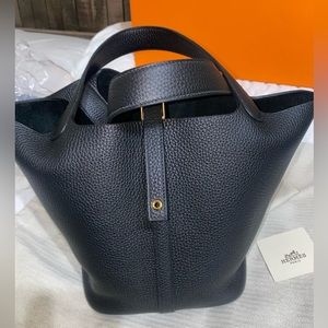 NEW Hermes Picotin Lock 18 Bag Clemence Gold Noir